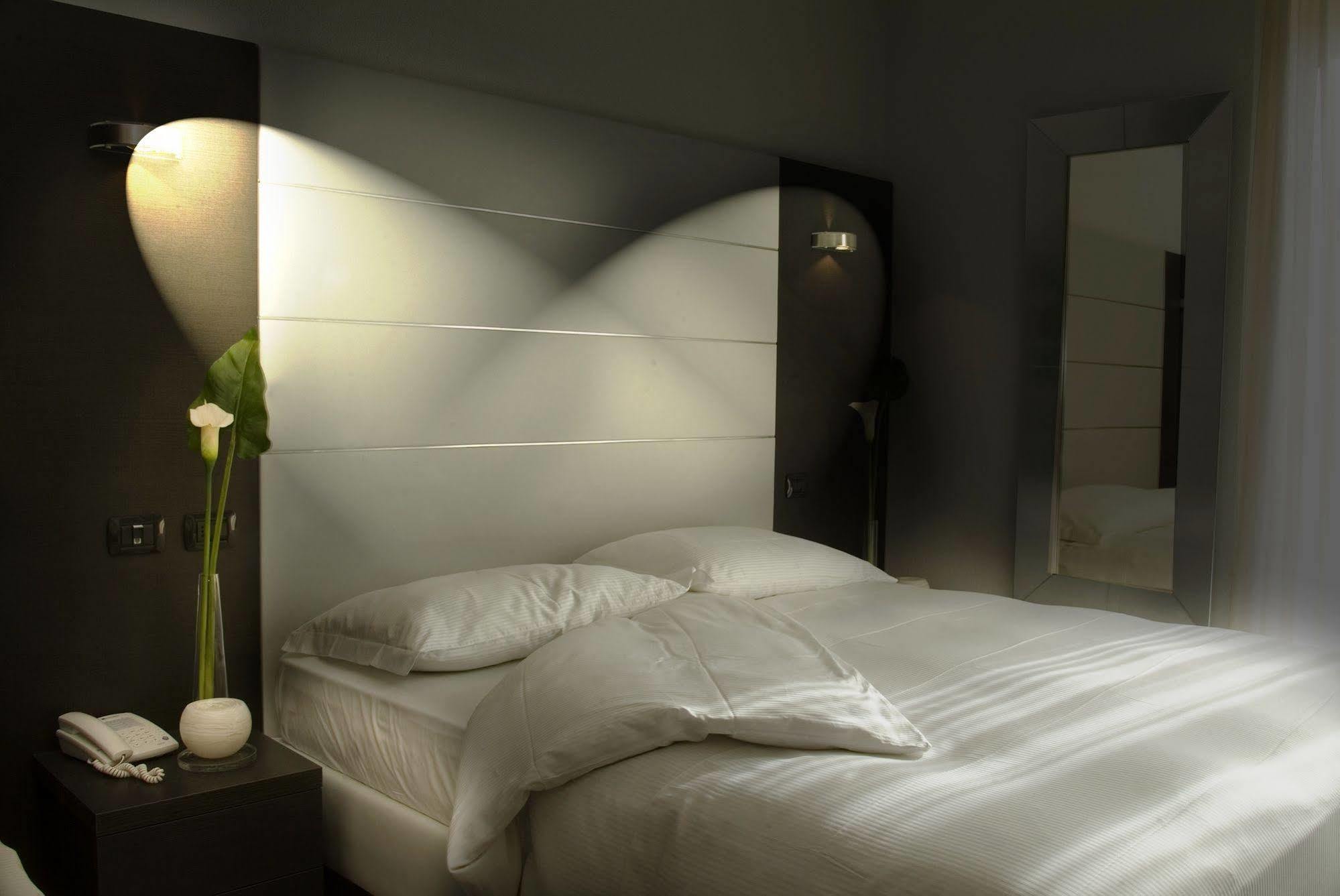 Hotel San Lorenzo Киавенна Экстерьер фото
